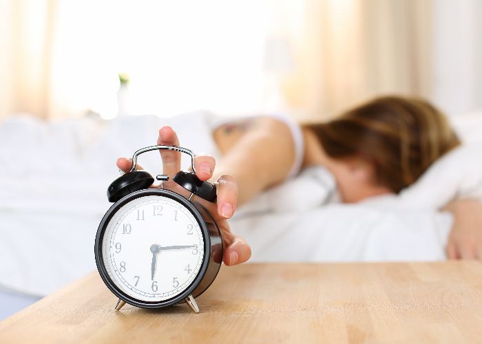 Are your weekend lie-ins really helping you to catch up on sleep?