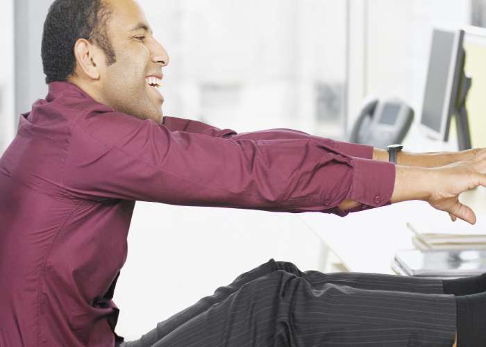 8 simple leg exercises you can do from your desk to boost circulation