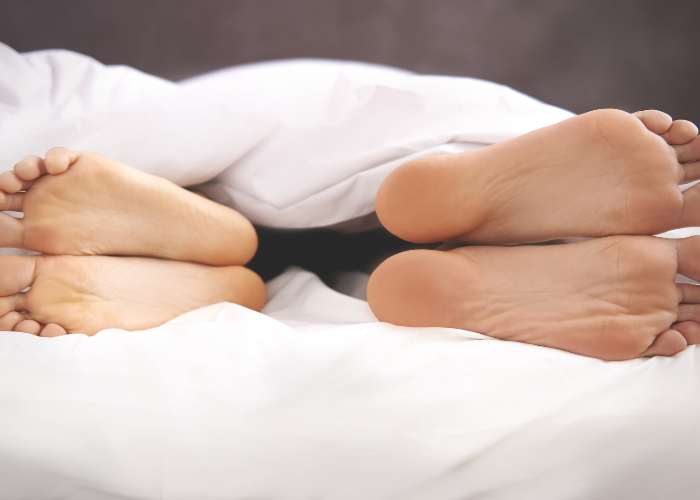 Reasons and remedies for swollen feet at night