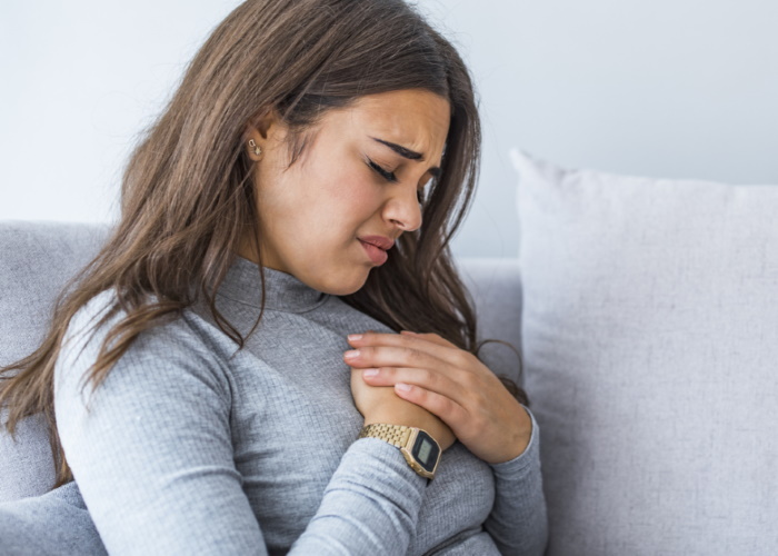 Symptoms of heartburn before your periods?